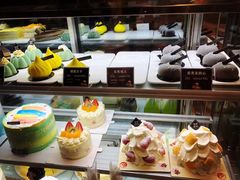 -焙丽拾光(麦凯乐直营店)