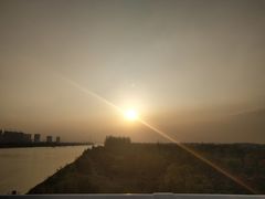 -南京眼步行桥