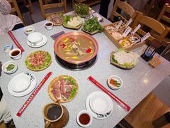 -阿婆情腊排骨火锅·野生菌季(古城旗舰店)
