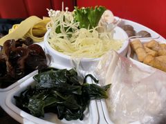 -鸡遇虾煲干锅火锅(小寨金莎店)