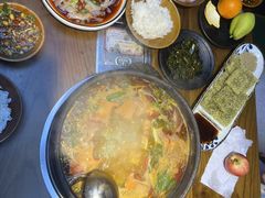 -贵厨酸汤牛肉(花果园国际中心店)