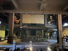 -铂逸梦秦酒店(横店梦幻谷店)