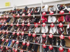 -BIGOFFS 超级折扣(仁恒伊势丹店)