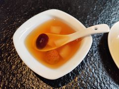 -河畔春天时尚餐厅