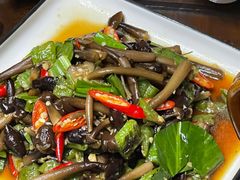 -阿鹏故事云南野生菌火锅(人民路店)
