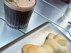 -三勾JJJ Burger&Coffee(梅溪湖店)