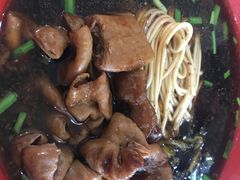 -小龙大肉面馆