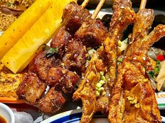 -威记烧嘢·南宁烧烤·超级生牛(绿地店)