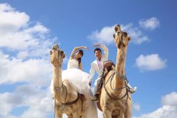 -Flora婚纱礼服定制租赁店