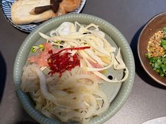 -楠小云·云南鲜菌·鲜牛自助火锅(九眼桥店)