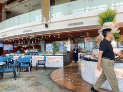 -华强广场酒店-椰香高空自助餐厅