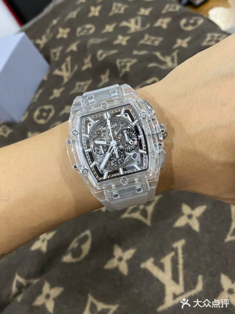 宇舶炫就对了，不要问买的值不值