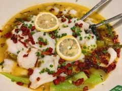 -绿草地·湘菜(7mall店)