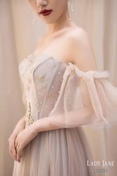 -Lady  Jane高端婚纱礼服馆