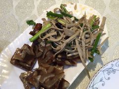 -华盛园卷子王农家菜水库鱼