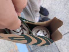 -星巴克(南通如皋文峰大世界店)