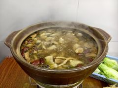 -威邵鸡煲(西华路总店)
