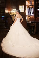 12-南京宝娜嫁衣婚纱礼服馆(中央路店)
