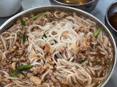-正宗杨记普洱酸醋米线(总店)