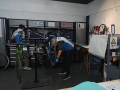 -迪卡侬(南二环店)