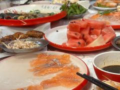 -海盗船. 龙虾烧烤. 酒馆