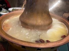 -牟记江湖重庆地标特色菜鱼蛋海鲜羊蝎子(巴南区黑金冠十多年好店)