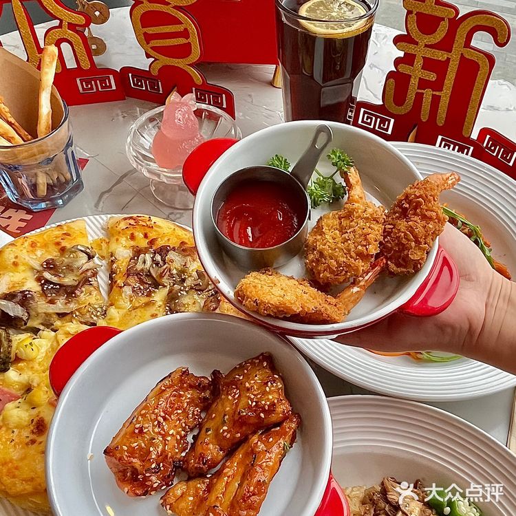 必胜客真的赢麻了‼️兔年新品比萨面饭套餐超划算！