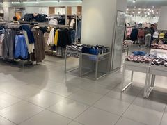 -H&M(华润万象城店)