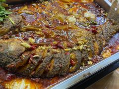 -老街烧烤大排档·地道湖北菜·龙虾馆(汉口火车站店)