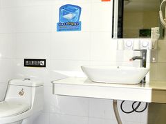 卫生间-汉庭(广州车陂地铁站二店)