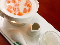 -燕庭·纯燕窝·甜品下午茶(南京西路店)