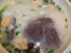 -熊大师牛羊粉(红谷凯旋店)