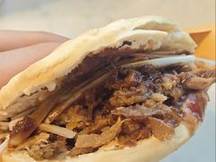 -烤鸭肉夹馍鸭汤店