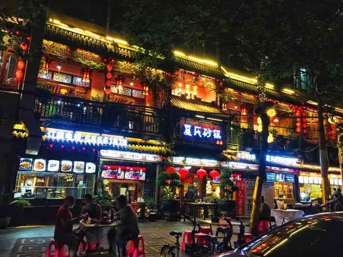 万松园-"武汉的【万松园美食街 】俨然成了当地人."-大众点评移动版