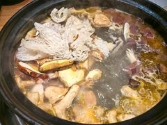 -一朵菌·野生菌探索家火锅(南亚店)