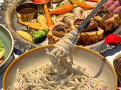-静香HOUSE·全时段融合餐厅(七星欢乐颂店)