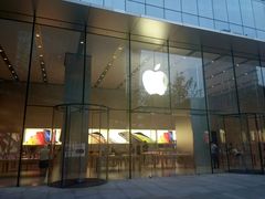 -Apple零售店(华贸购物中心店)