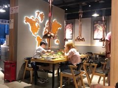 大堂-喜来稀肉(北外滩白玉兰广场店)