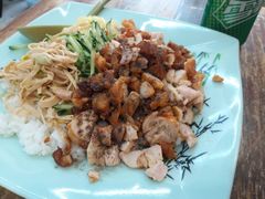 -张秀梅烤肉拌饭脆皮鸡饭