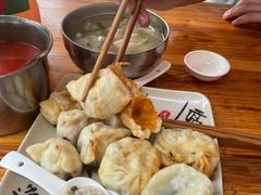 -依云煎包店