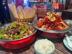 -阿财老铺·老蚌埠龙虾城(华夏总店)