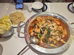-聚味罗记大排檔·鲜鱼杂·甲鱼煲•龙虾馆(科学馆店)