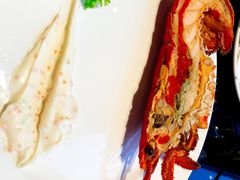 -大中华希尔顿酒店-念自助餐·嗨啤·小龙虾