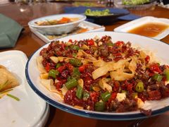 -伊带伊路新疆美食府(呼家楼店)