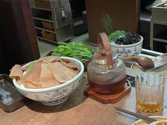 -蘑界·野生菌火锅(深业上城店)