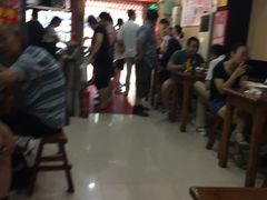 大堂-潘国仙耳光馄饨(黄家阙路店)