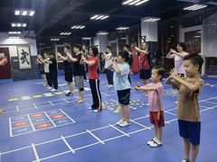 -咏春拳学总会·一拳咏春(双井店)