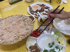 -官塘陈记鱼生·潮汕砂锅粥·牛肉火锅(潮枫路总店)