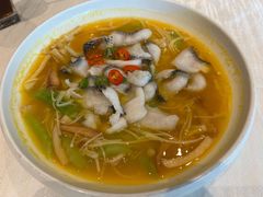 招牌川香酸菜鱼-柒园·三十年创意杭帮菜(龙湖滨江天街店)