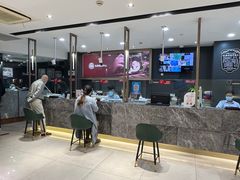 -亨得利钟表商店